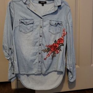 Jean "denim" style shirt
